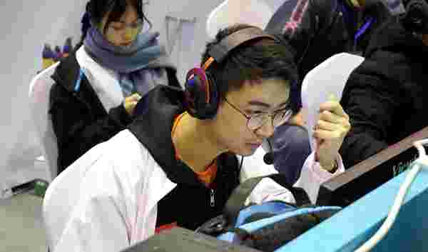 击更高荣誉 击更高荣誉