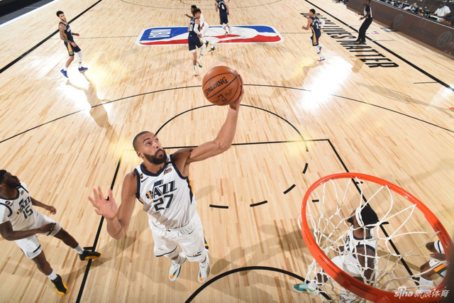 轻运动员成 轻运动员成